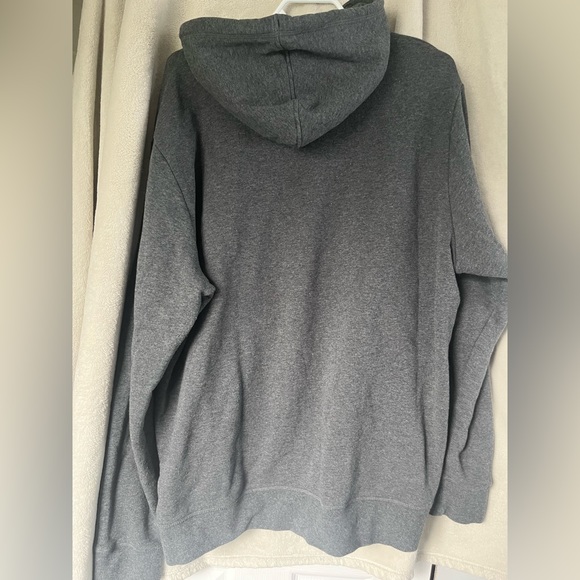 Xl Reebok hoodie worn once. - Picture 2 of 3